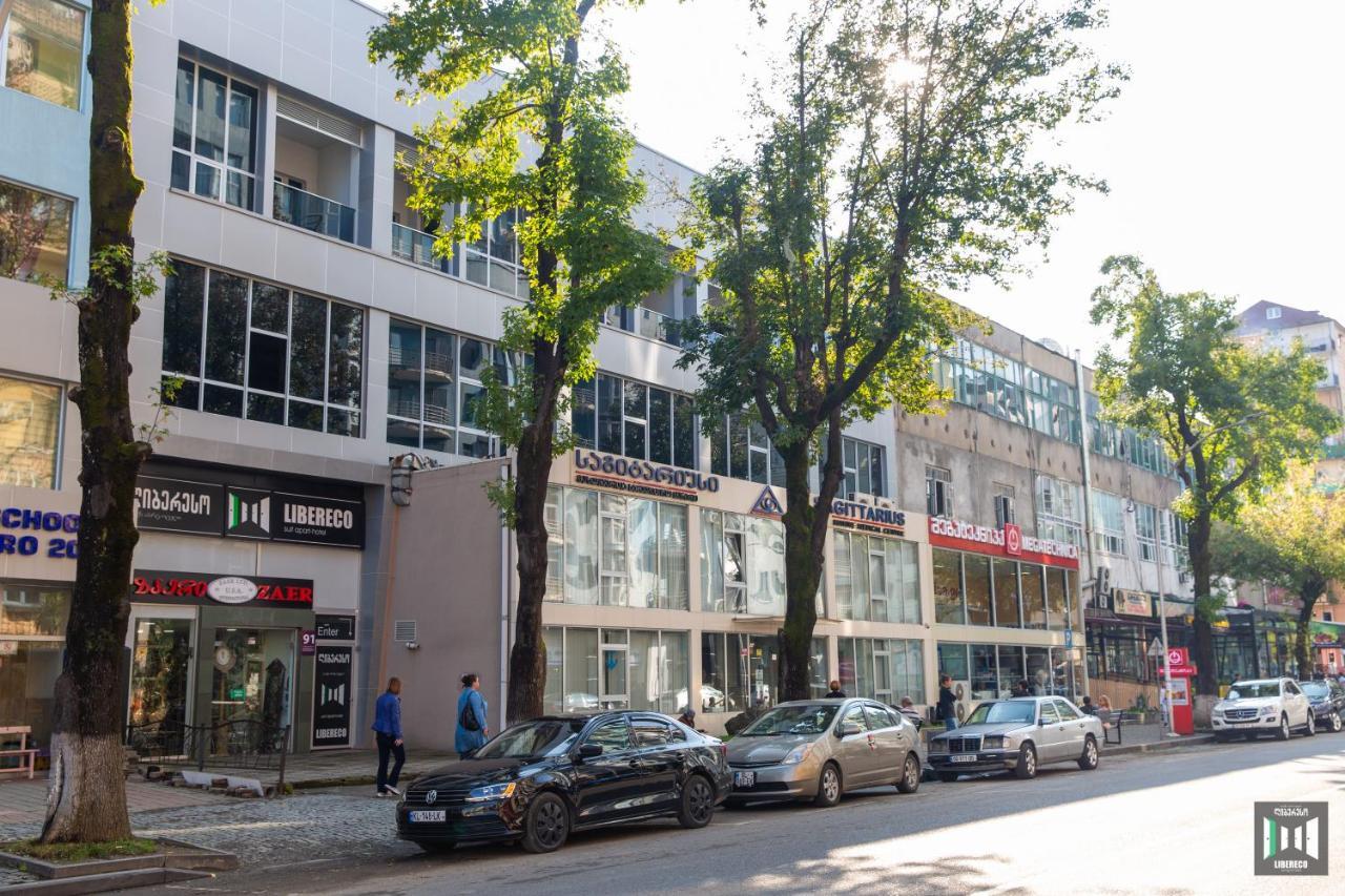 Libereco Aparthotel Batumi Exterior photo