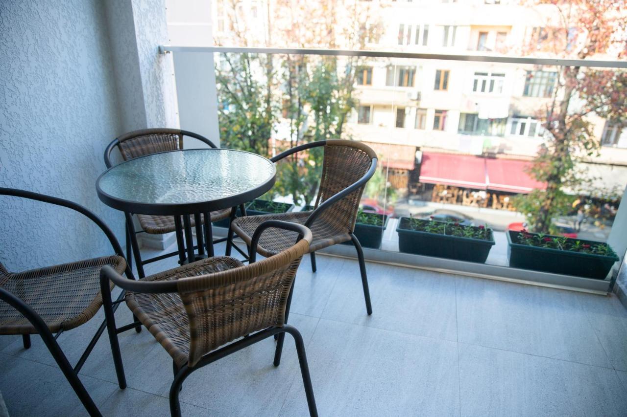 Libereco Aparthotel Batumi Exterior photo