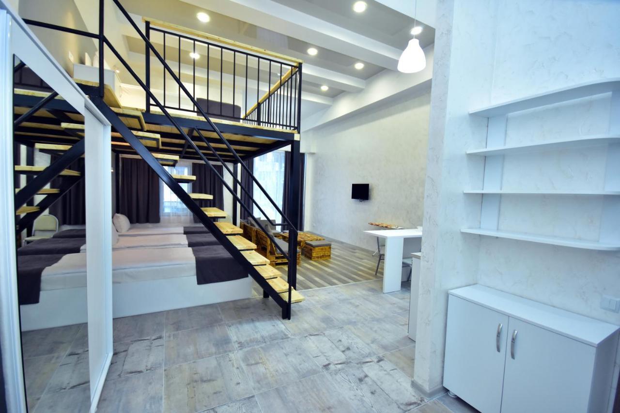 Libereco Aparthotel Batumi Exterior photo