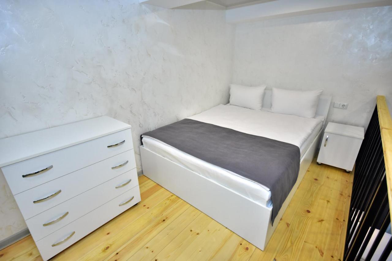 Libereco Aparthotel Batumi Exterior photo