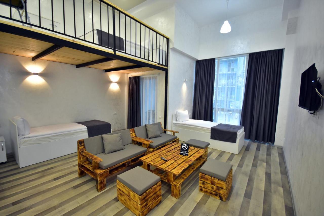 Libereco Aparthotel Batumi Exterior photo